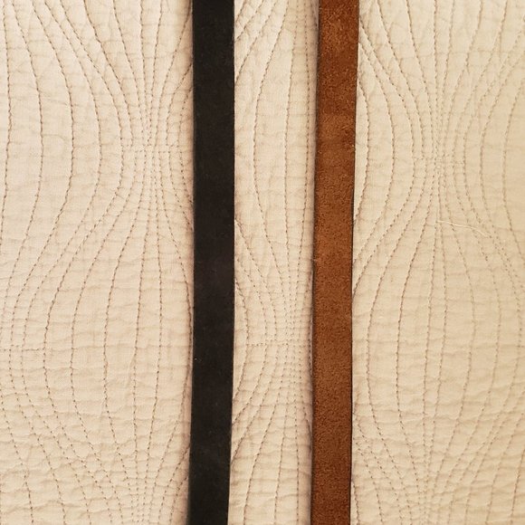 Vintage Pair of Ladies Belts - Picture 4 of 7